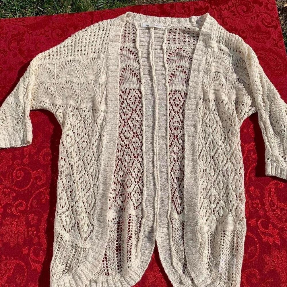 Pink rose crochet knit cardigan size xs